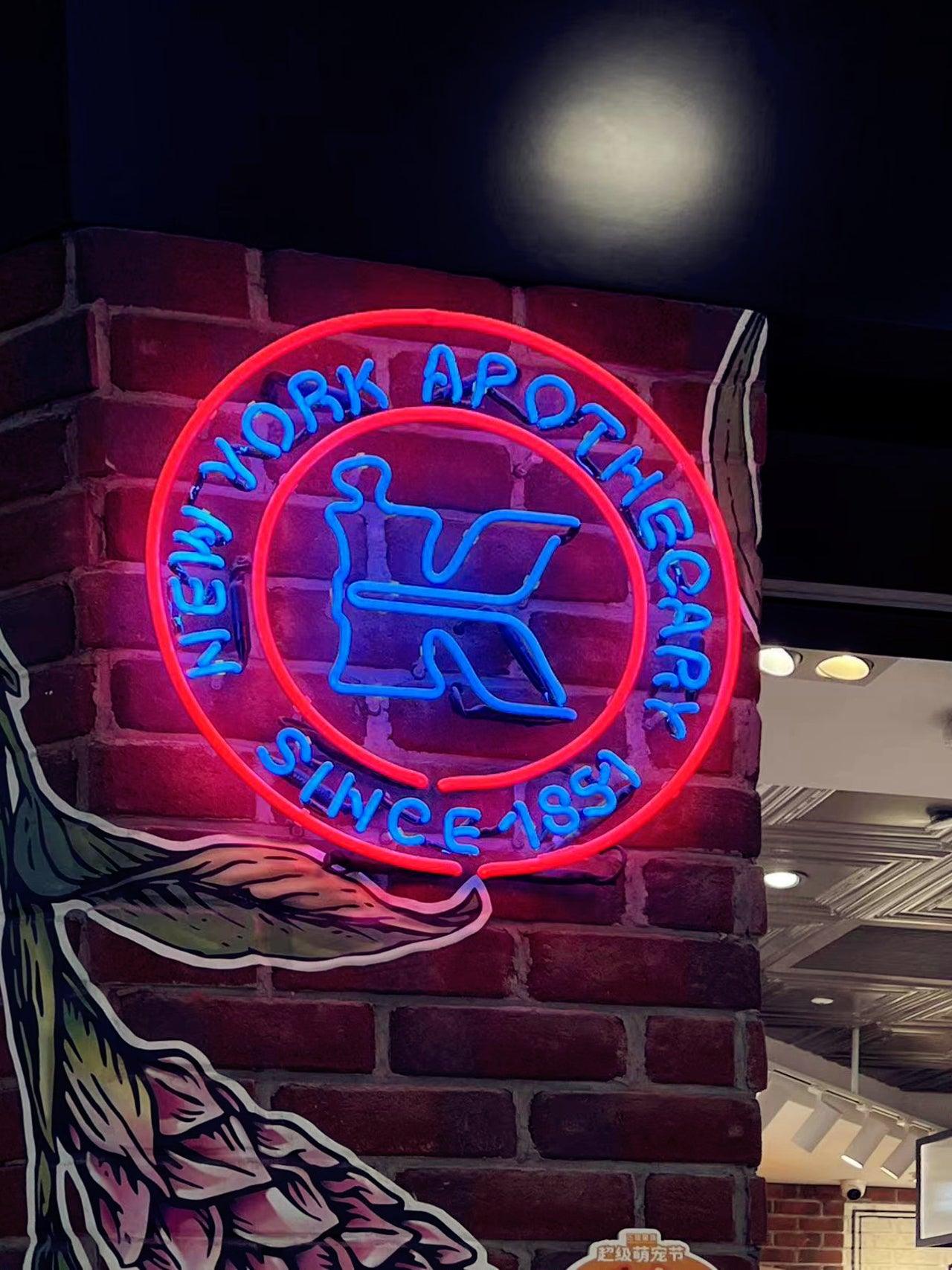 the-allure-of-a-vintage-neon-sign-at-kiehl's