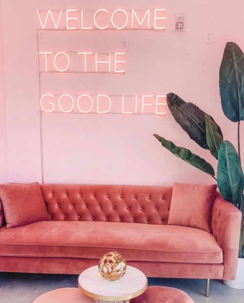 How Do Neon Signs Work and What Is Their Cultural Significance?