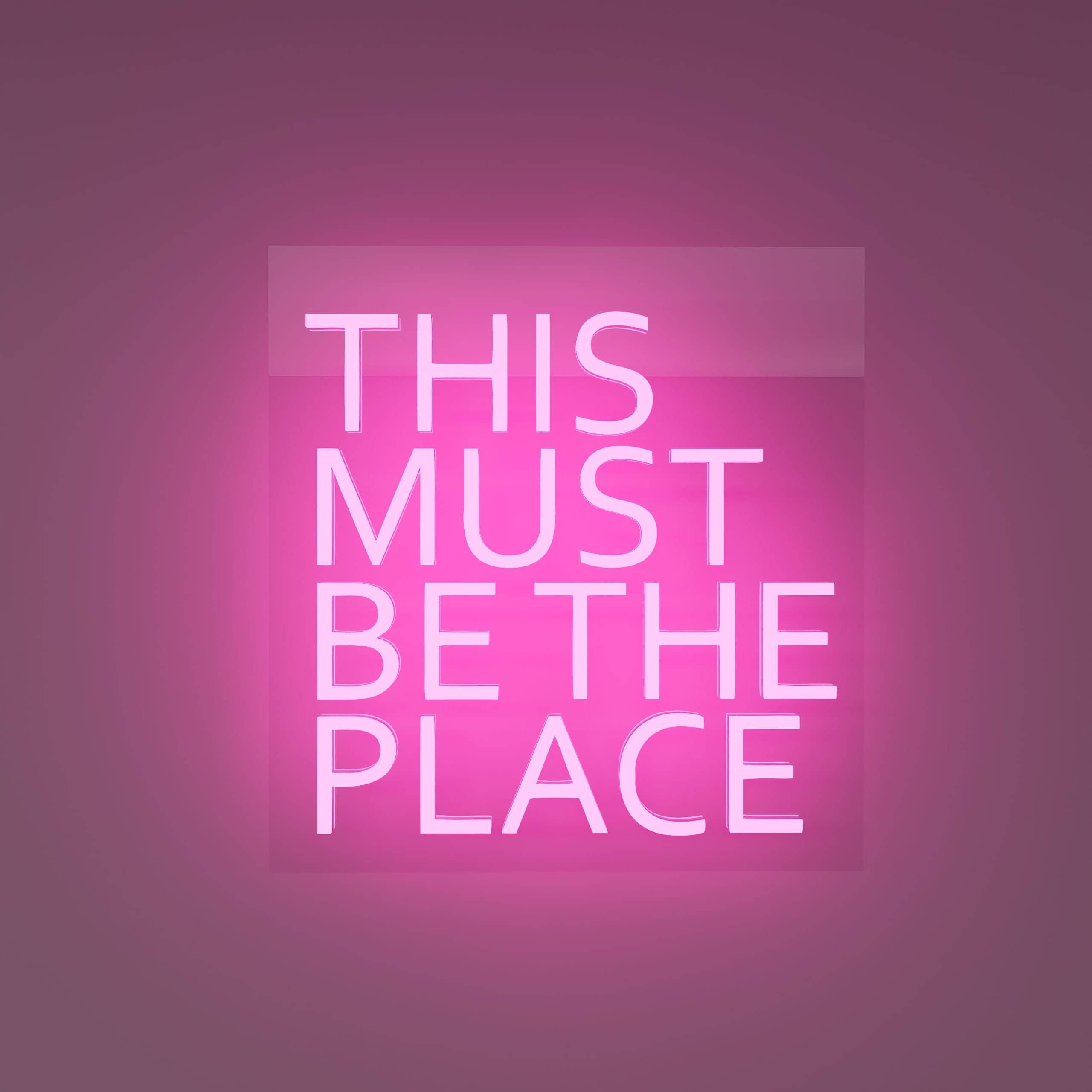 the-ideal-space-neon-feature