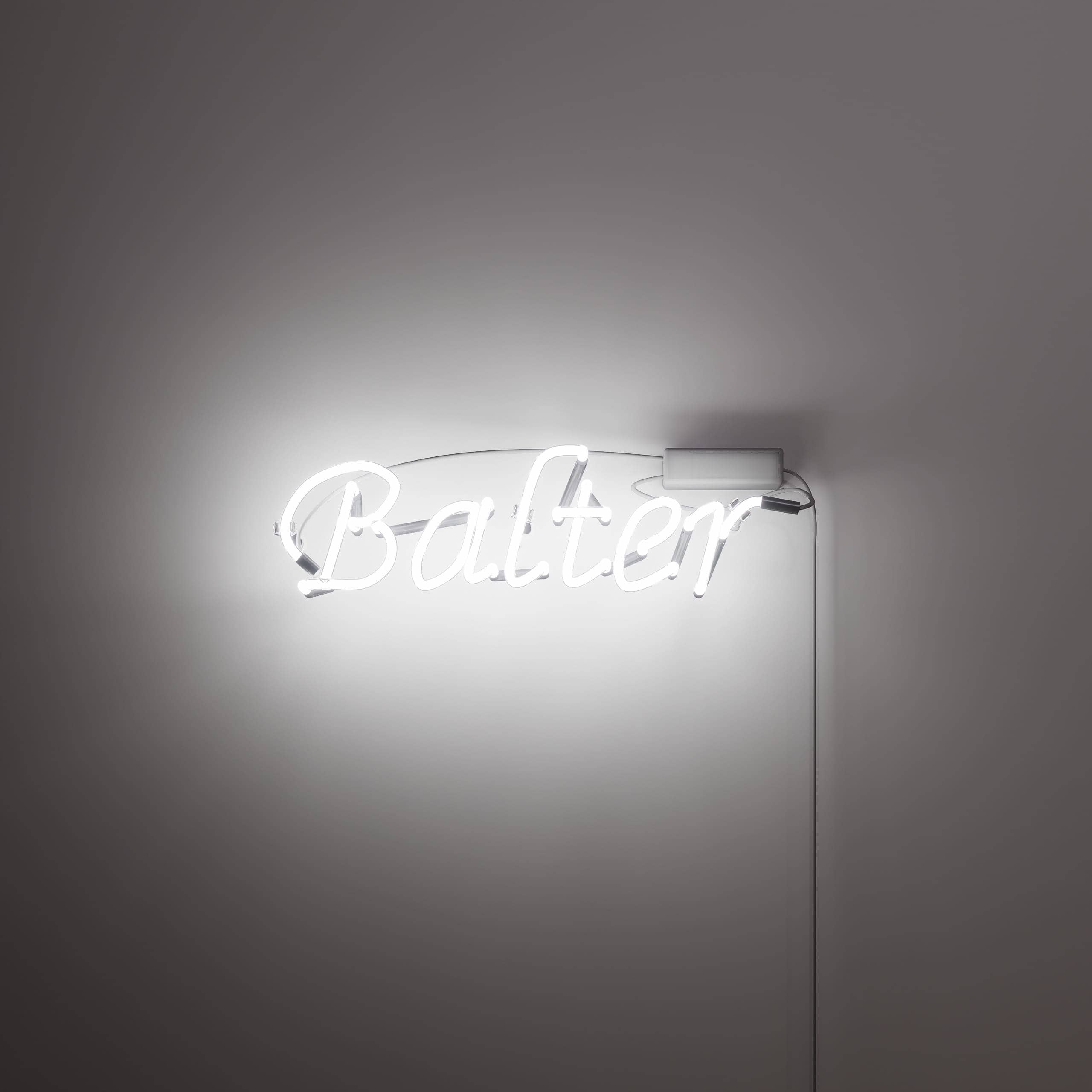 vintage-neon-signs-and-the-spirit-of-'balter'