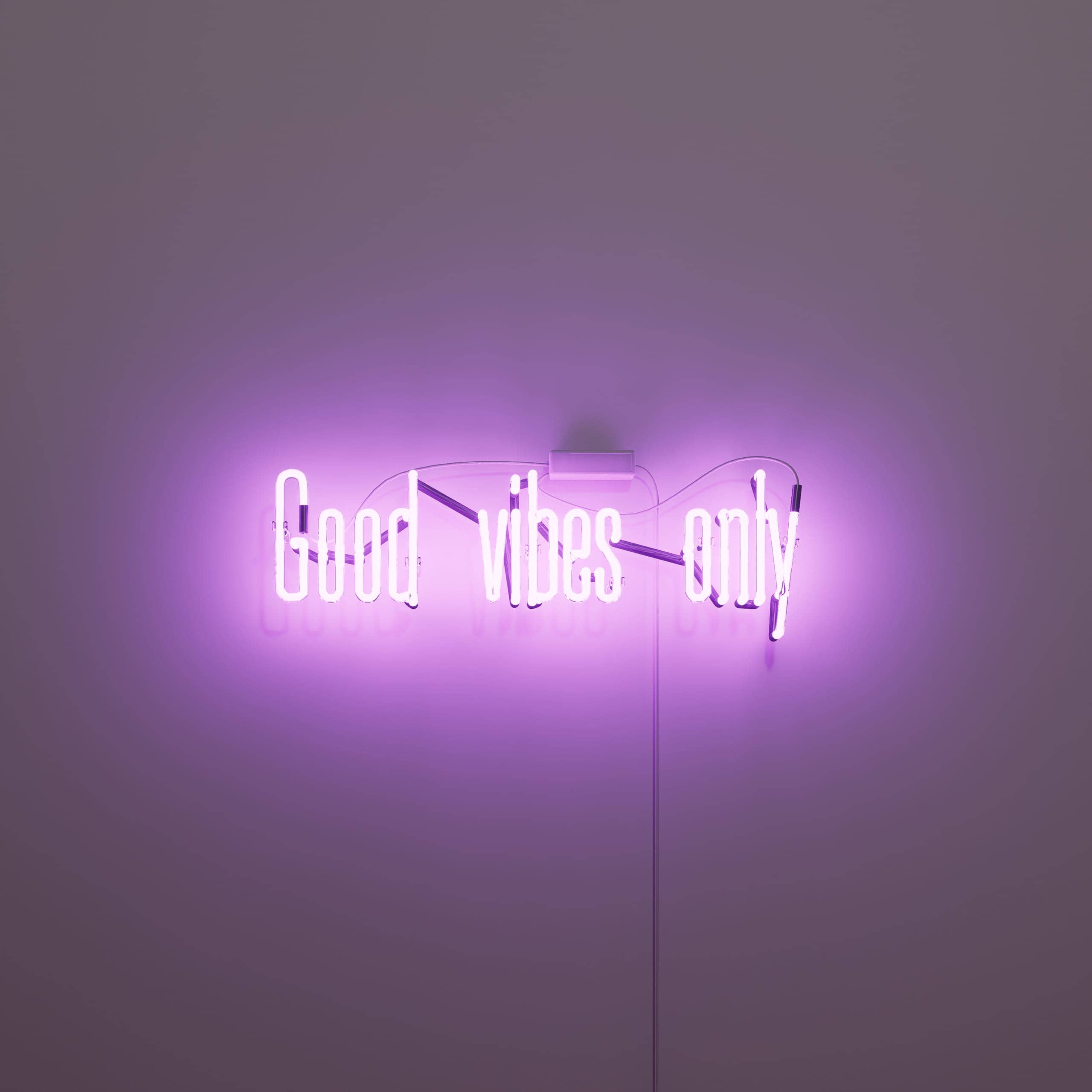 embrace-the-nostalgic-charm-of-'good-vibes-only'