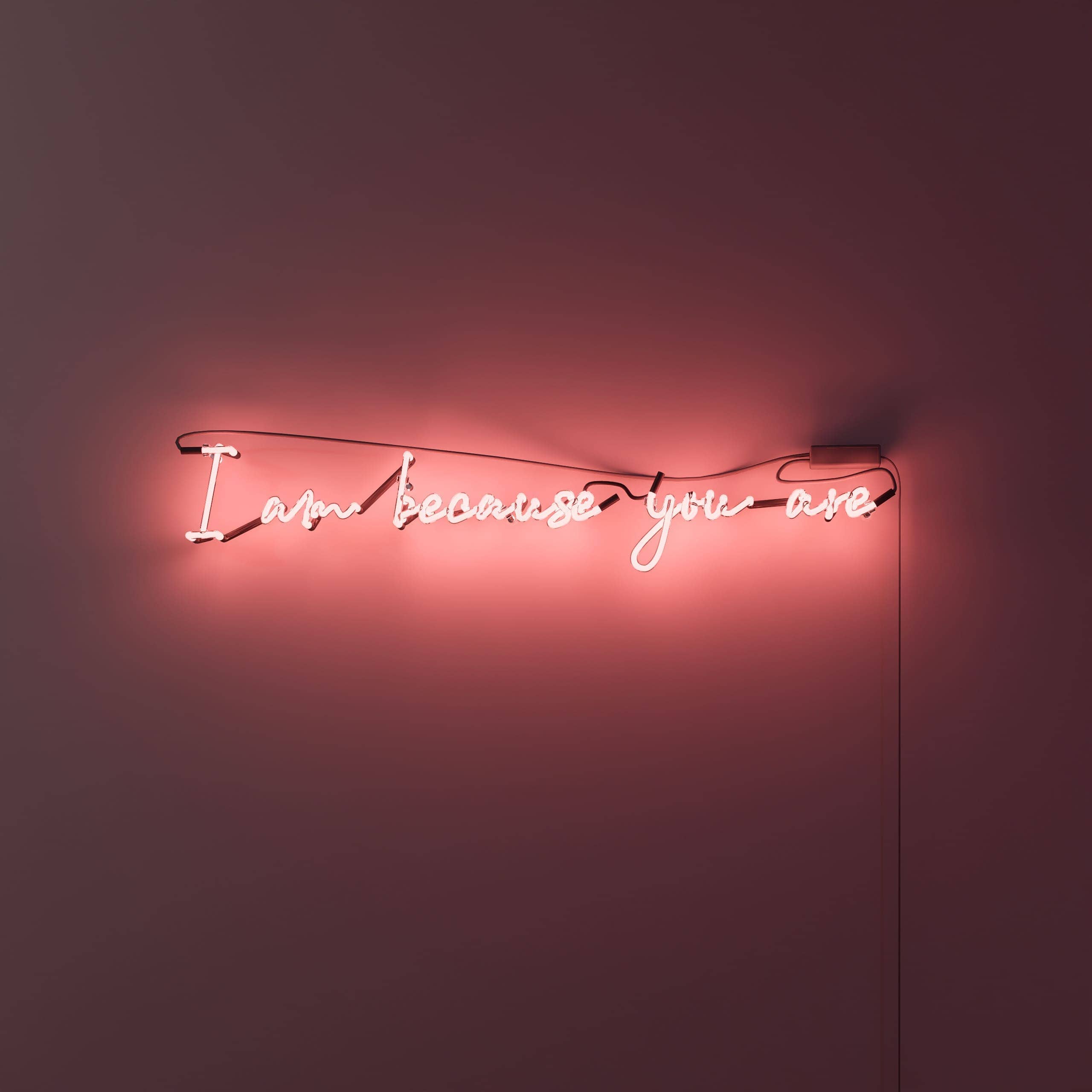 vintage-neon-signs-and-the-power-of-togetherness