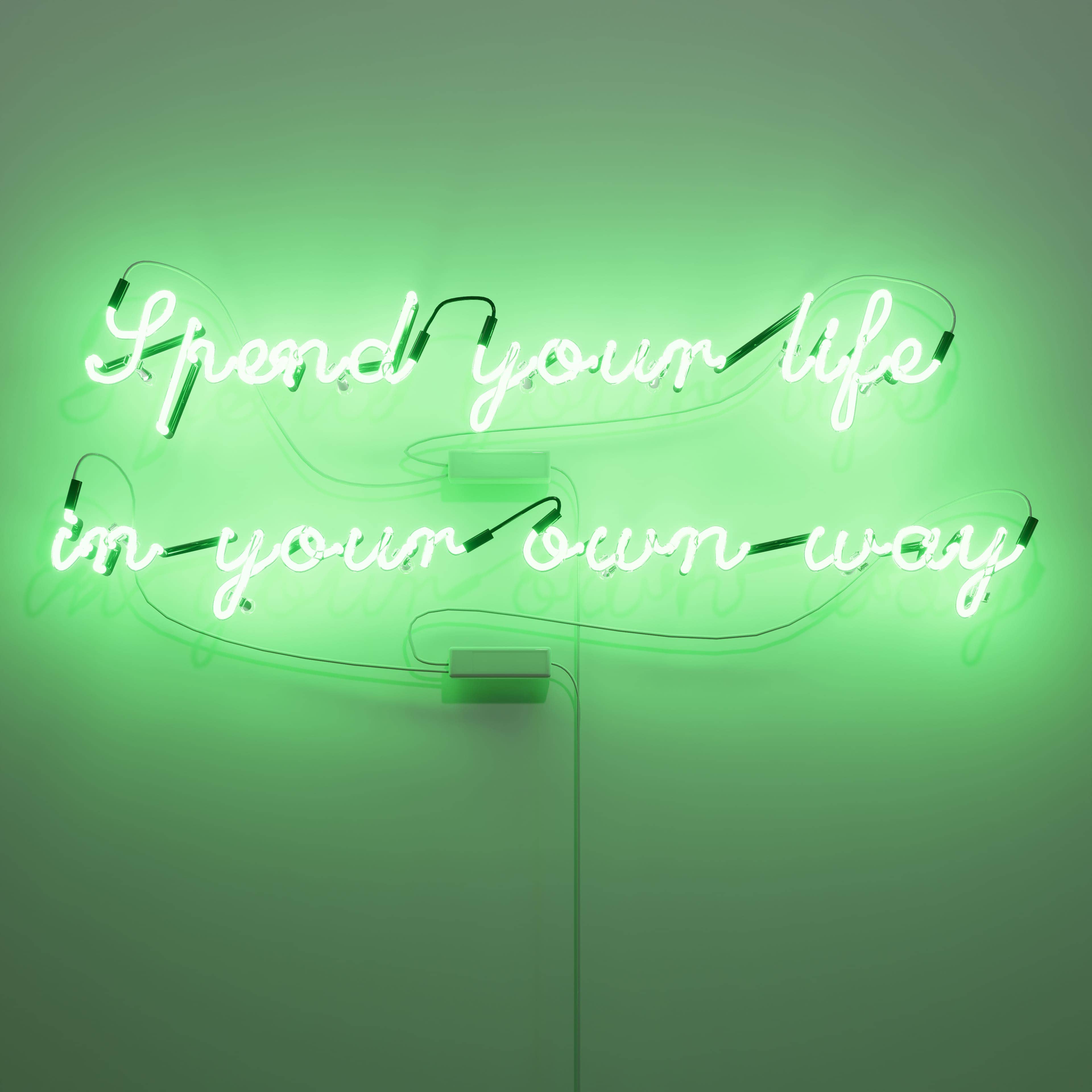 vintage-neon-signs-inspire-personalized-living