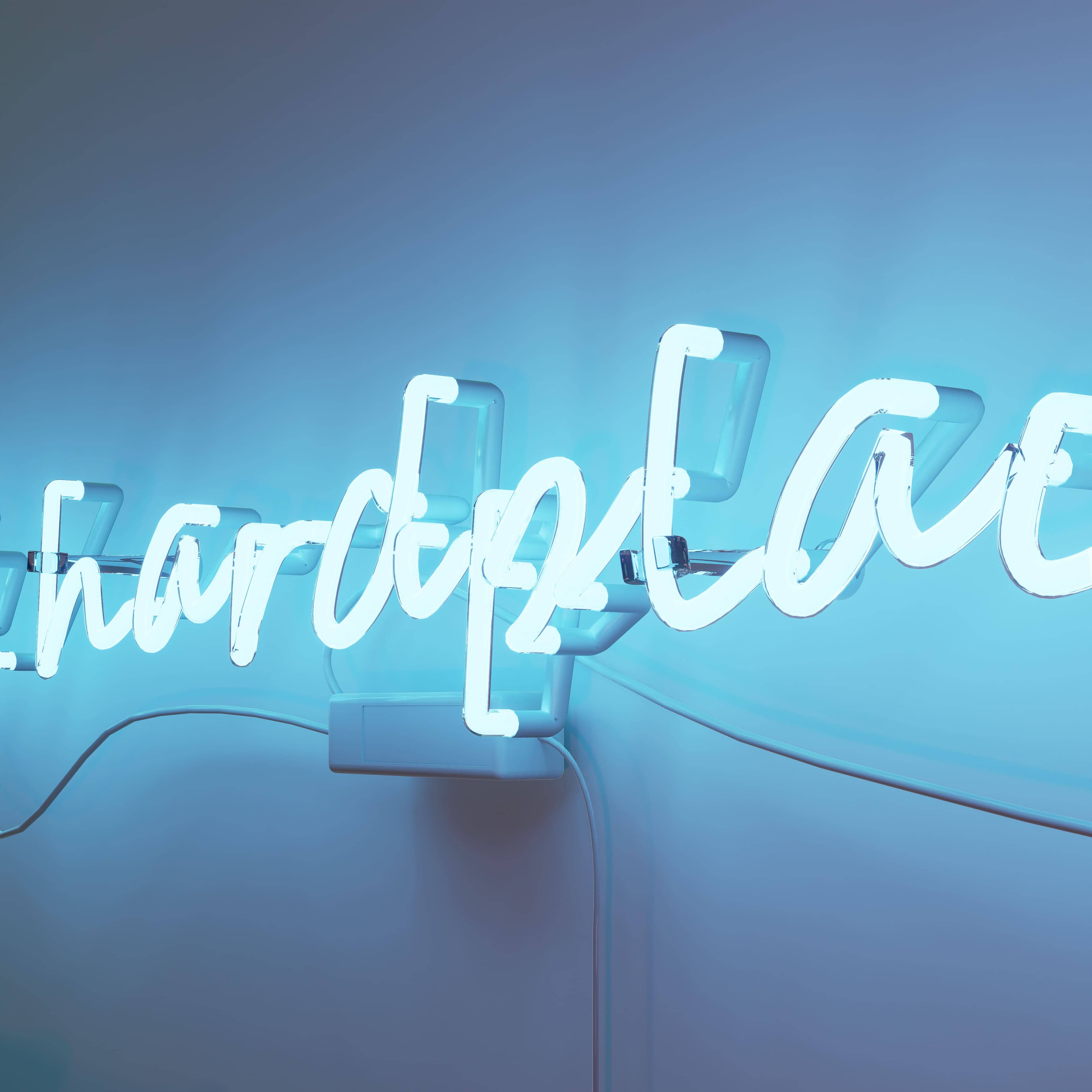 vintage-neon-signs-and-the-spirit-of-'work-hard,-play-hard