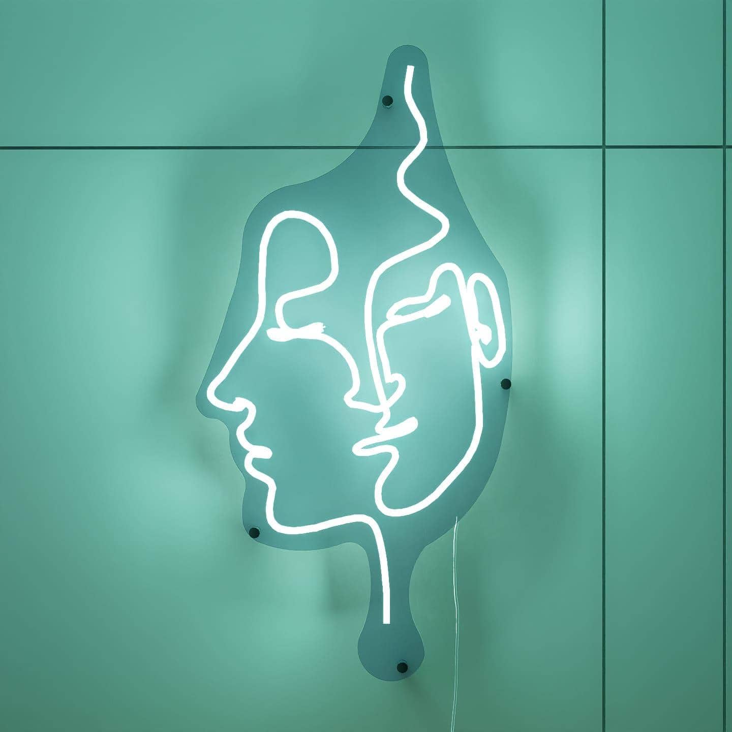 custom-neon-sign-moder-nismar-tistseries-Pcasso-face-DarkTurquoise