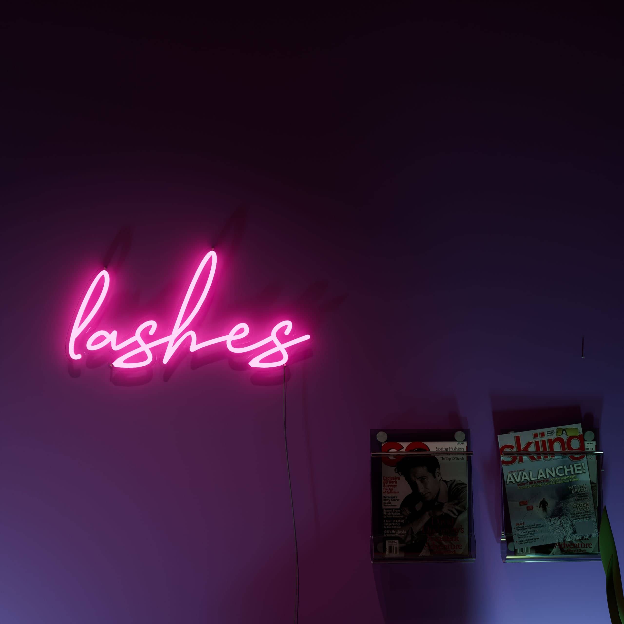 frame-your-eyes-with-captivating-lashes!-neon-sign-lite