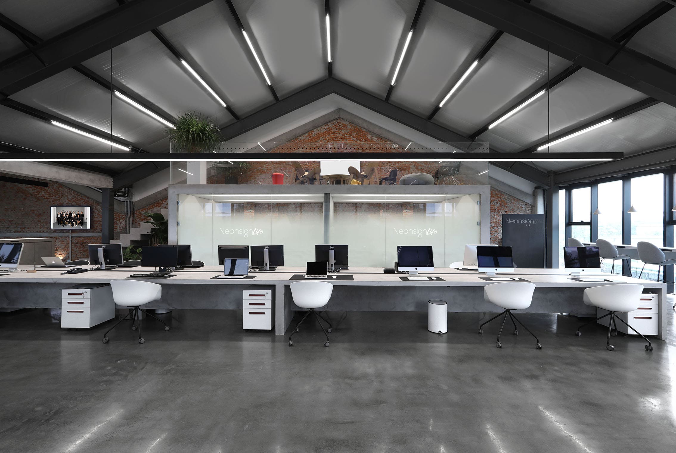 office_18