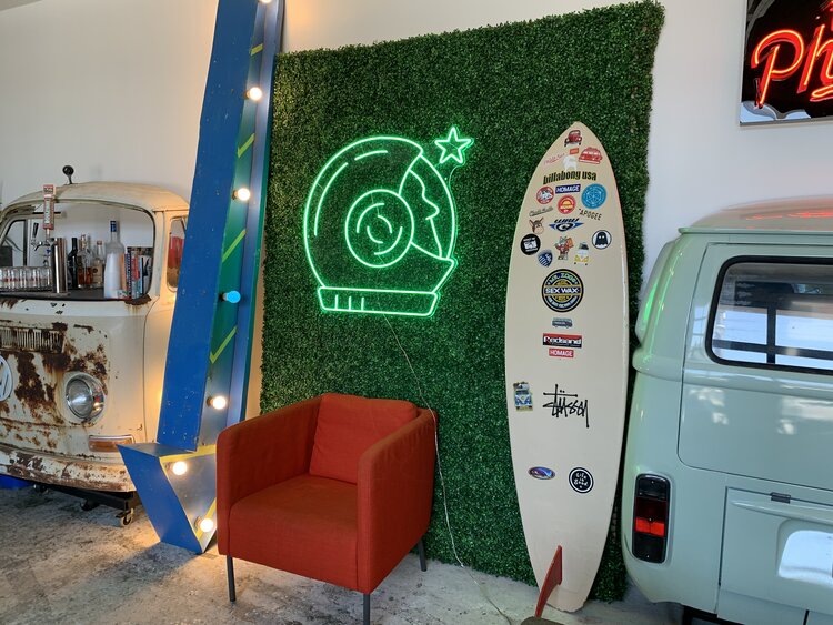 Creating Your Custom Neon Light Design: A Complete Guide — NeonsignLife ...