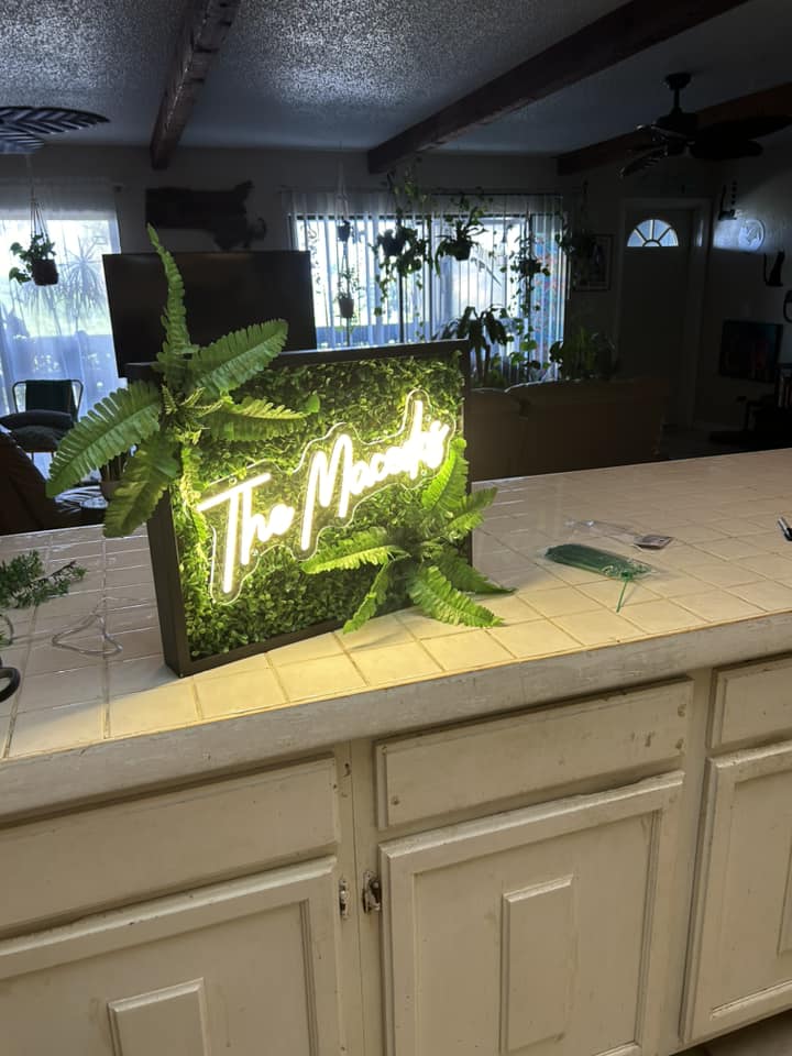How Much Does a Custom Neon Sign Cost in 2025?