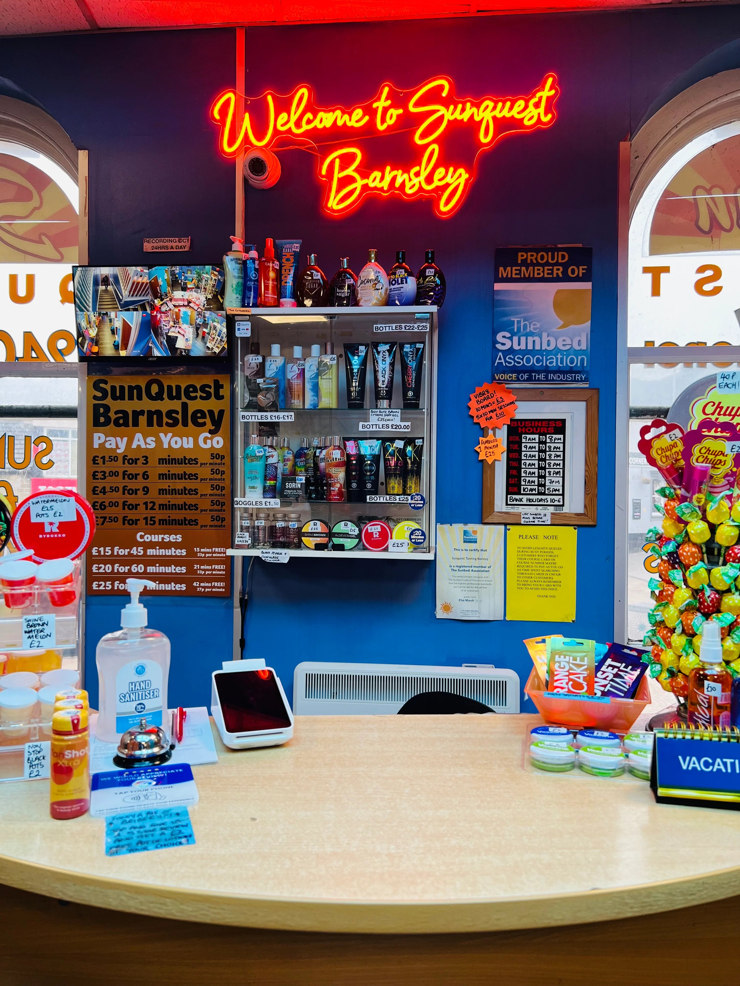 How to design a custom neon light that reflects your personal style ...