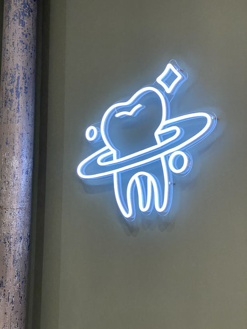 How do neon name signs elevate spaces, and what to consider?