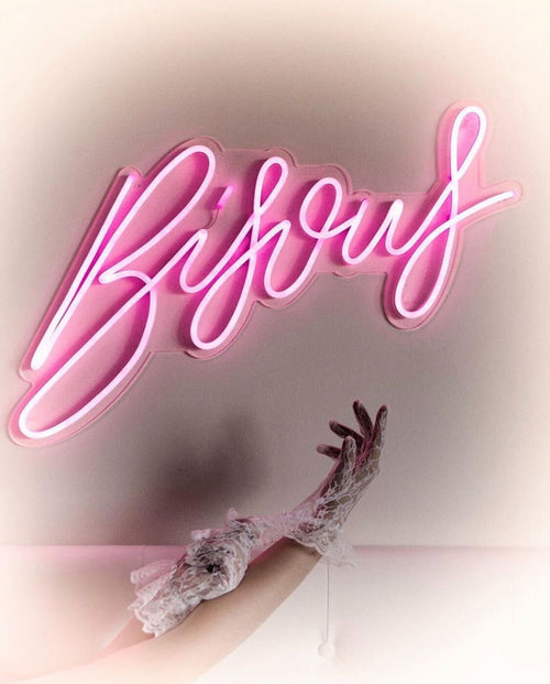 Why You Should Choose Custom LED Neon Signs For Their Aesthetic Appeal