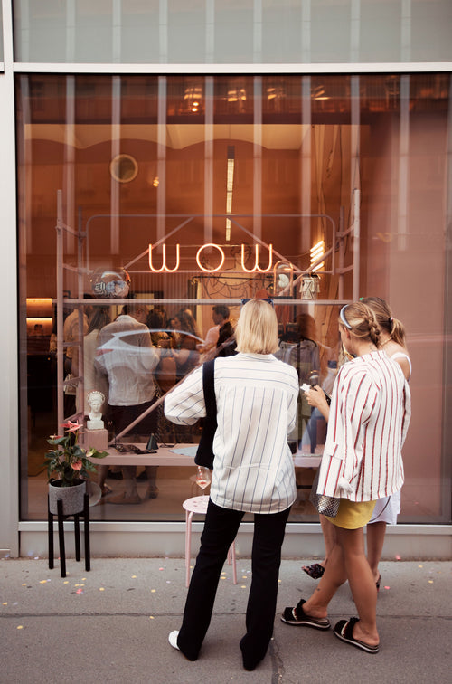 How Neon Signs Custom Can Enhance Your Business & Key Considerations?