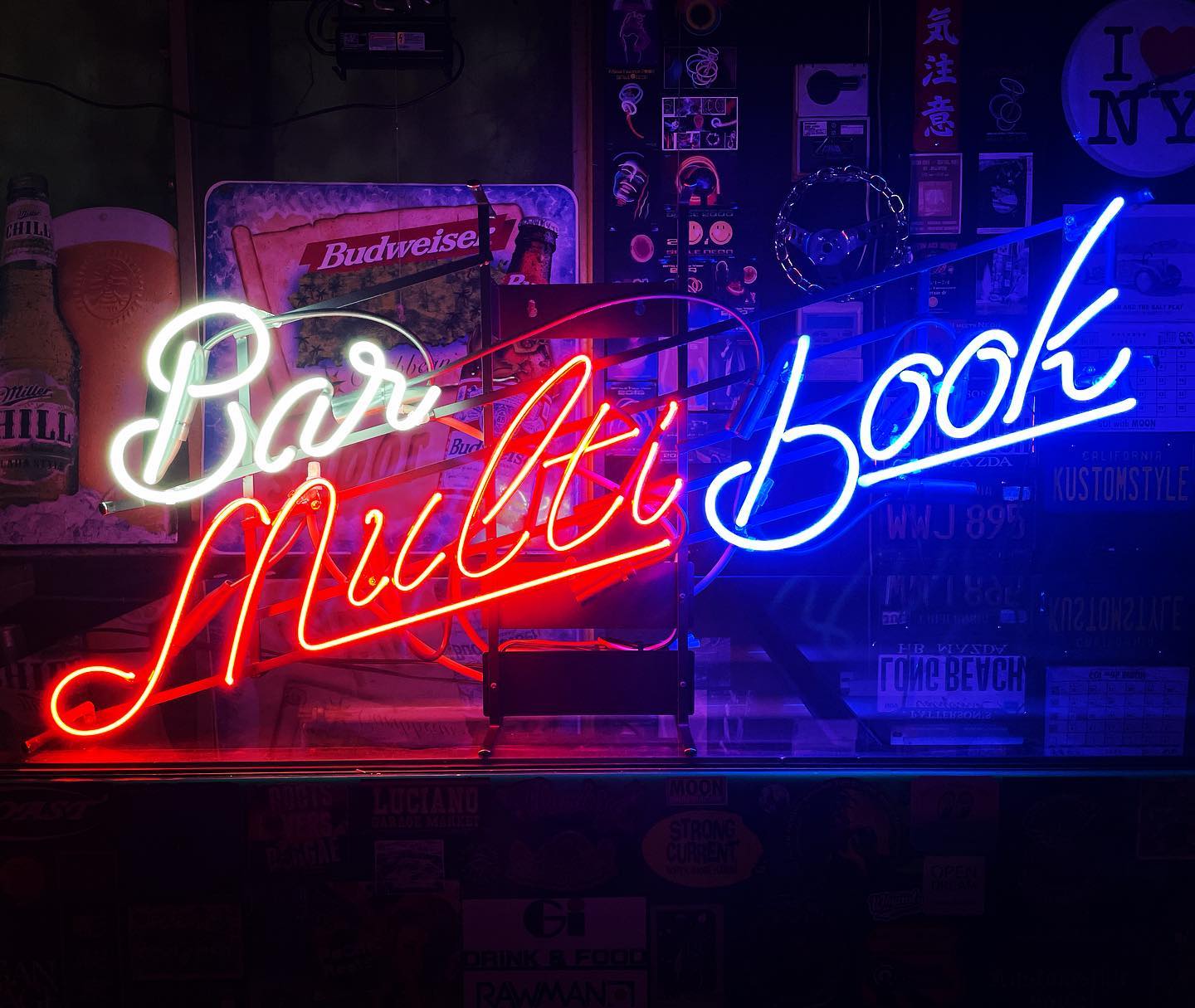 Retro Neon Light Signs: Add Character to Your Space