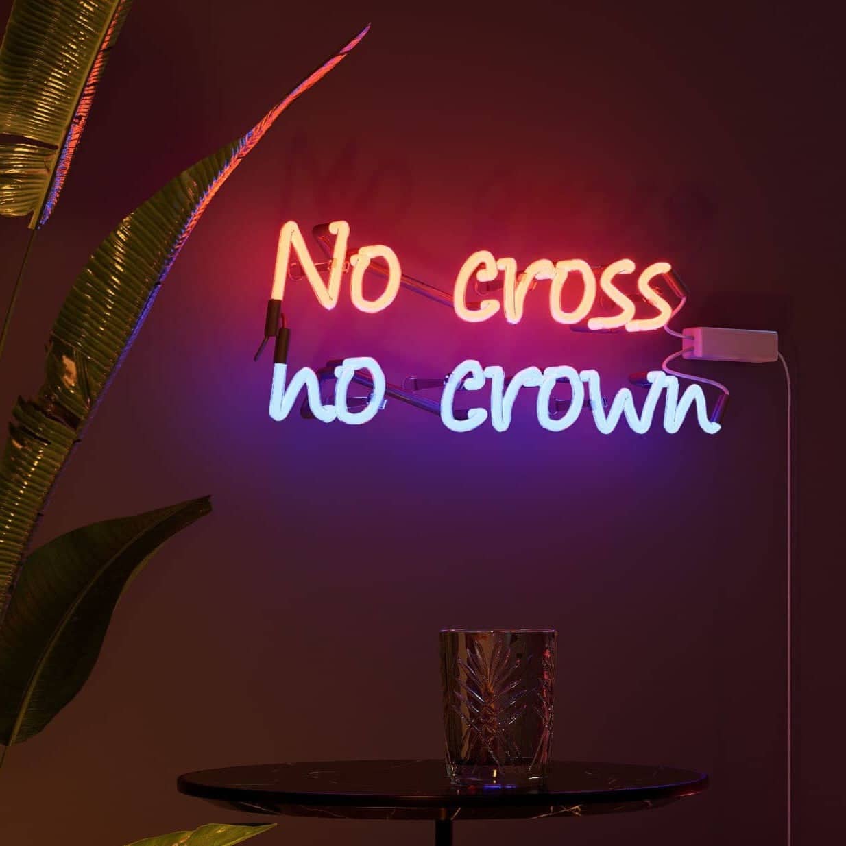 vintage-neon-signs-capture-the-essence-of-'no-cross,-no-crown'